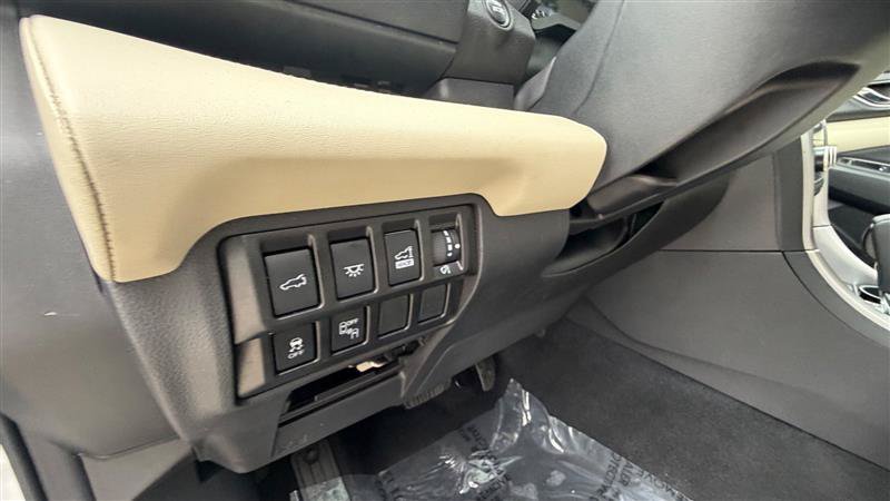 Used 2021 Subaru Ascent Limited w/ Technology Package AWD/4WD image 14