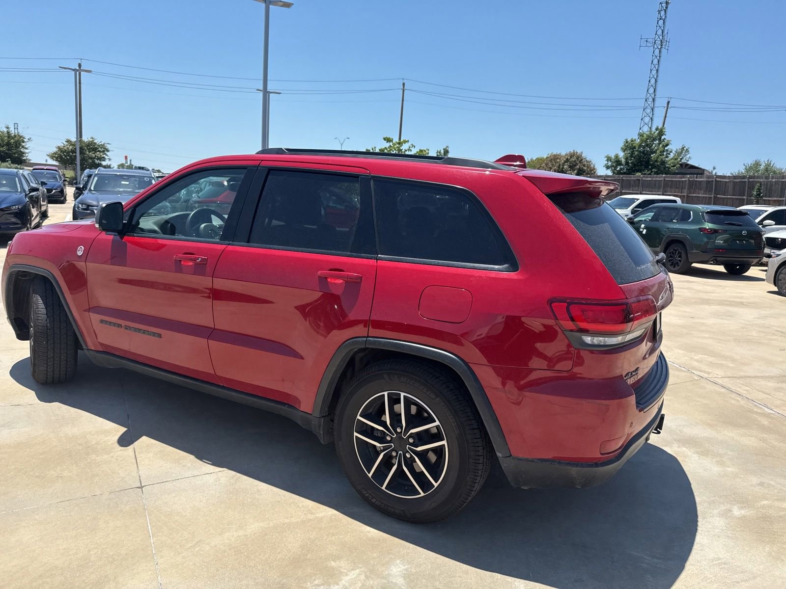 Used 2021 Jeep Grand Cherokee Trailhawk AWD/4WD image 16