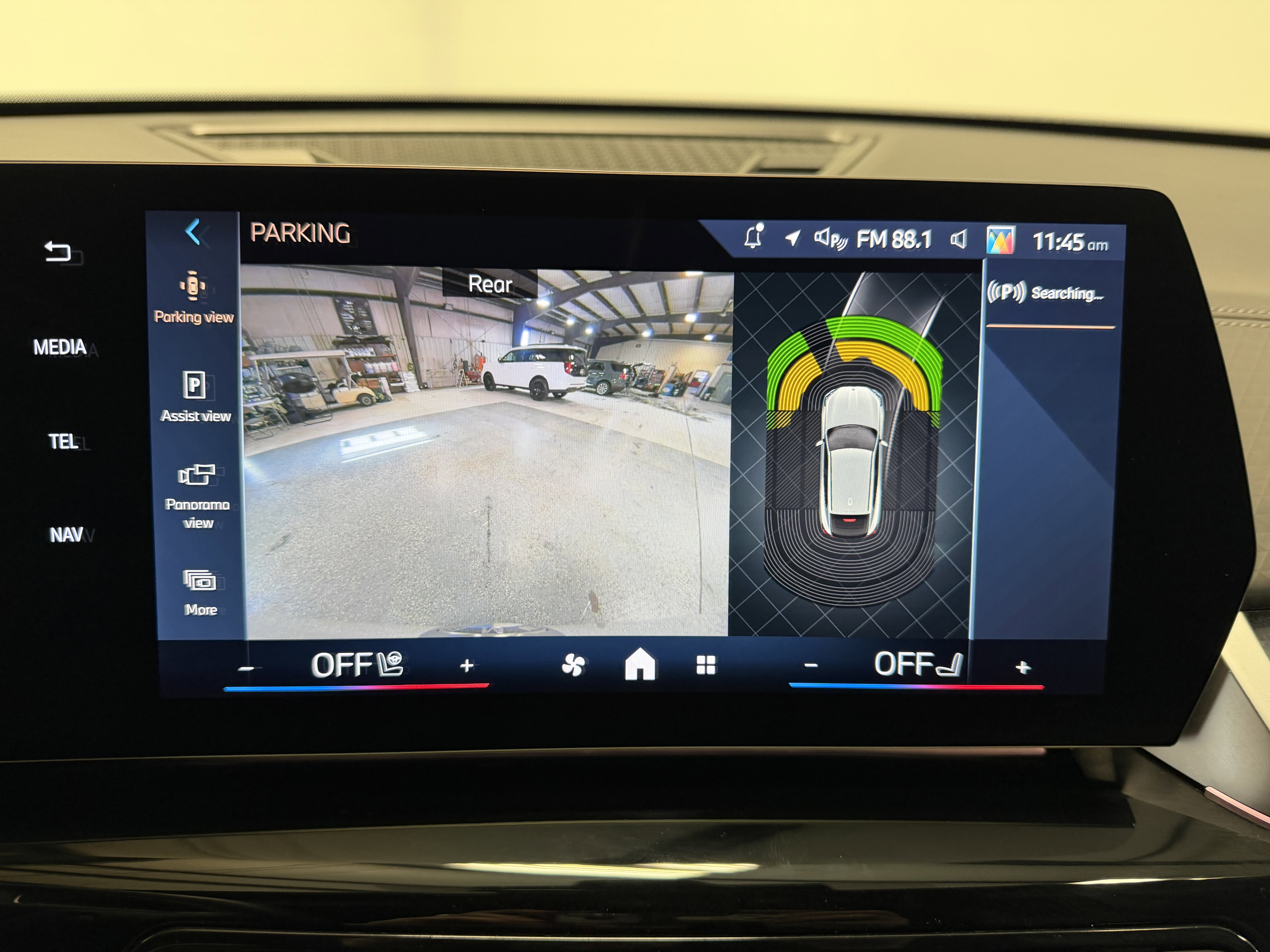 Used 2025 BMW X2 xDrive28i image 10