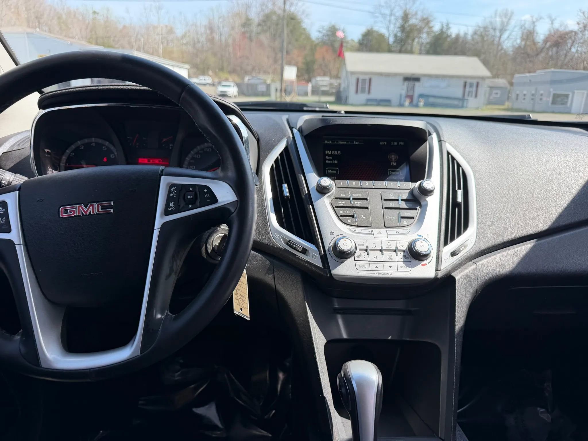 Used 2015 GMC Terrain SLT w/ Safety Package image 30