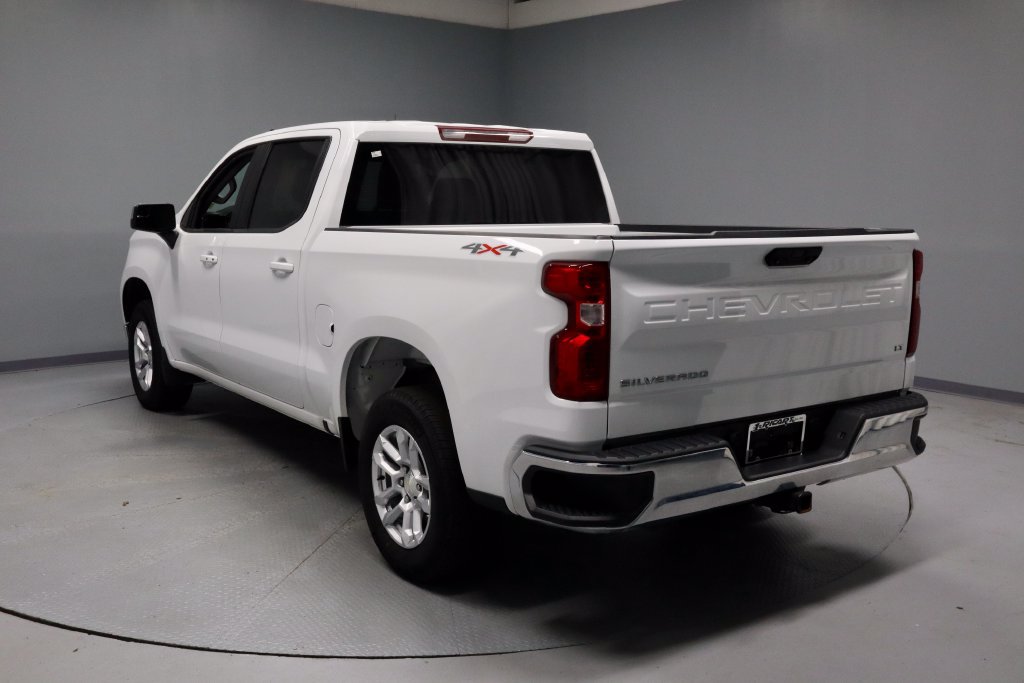 Used 2023 Chevrolet Silverado 1500 LT AWD/4WD image 10