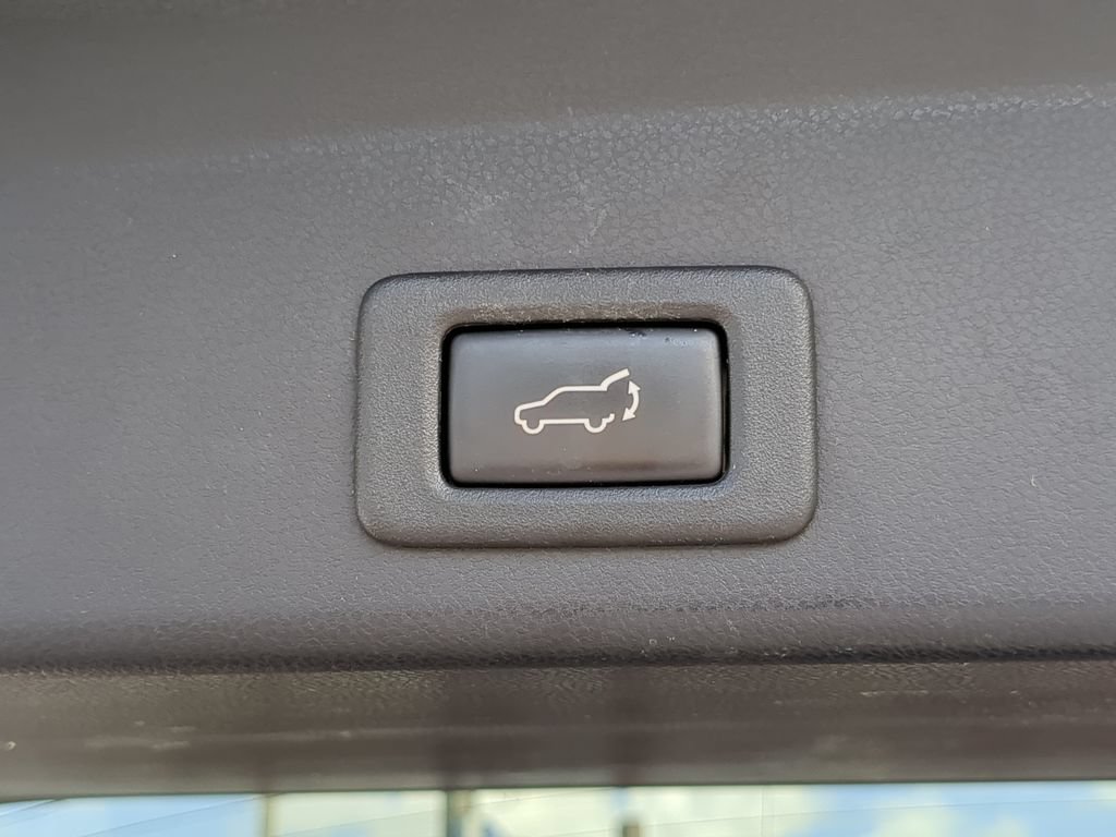 Used 2019 Subaru Ascent Premium AWD/4WD image 10