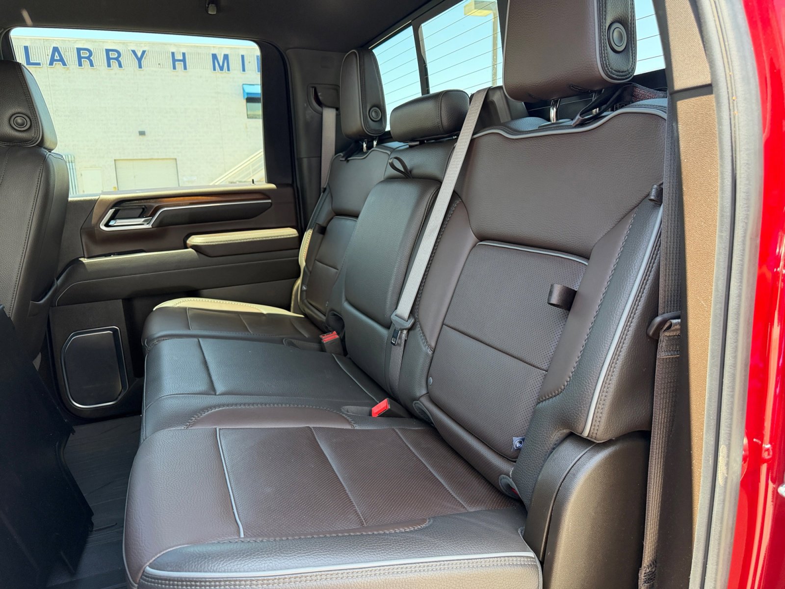 Used 2024 GMC Sierra 3500 Denali w/ Technology Package AWD/4WD image 30