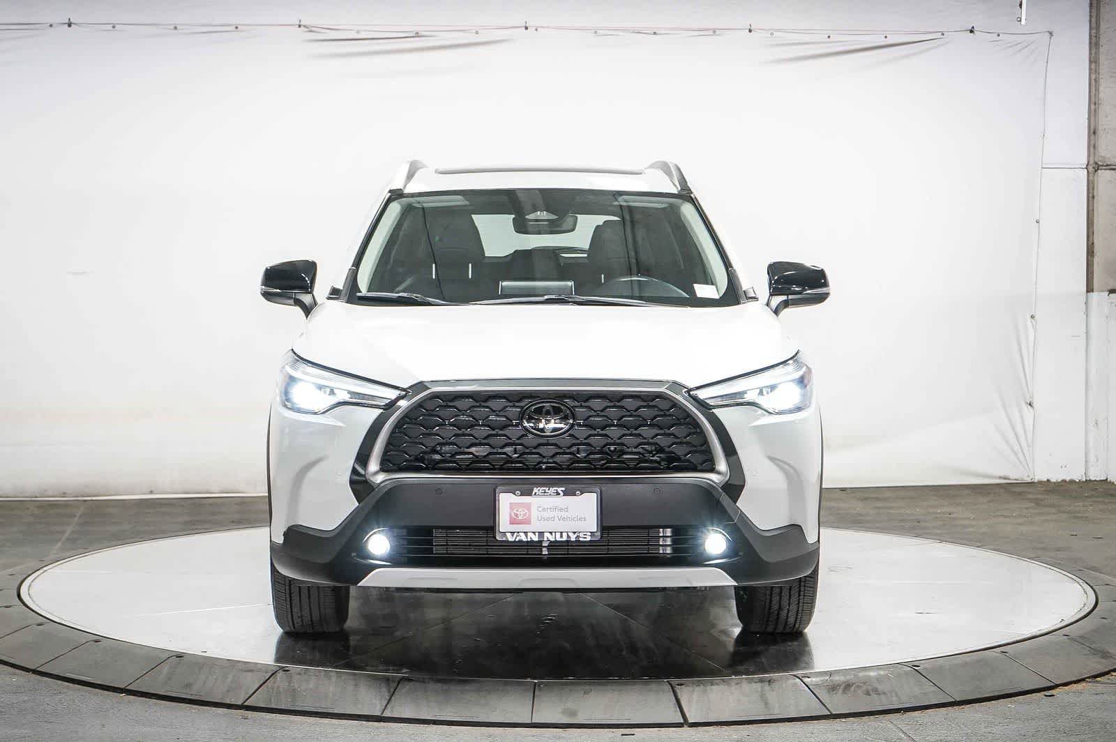 Certified 2025 Toyota Corolla Cross XLE w/ Convenience Package AWD/4WD image 4