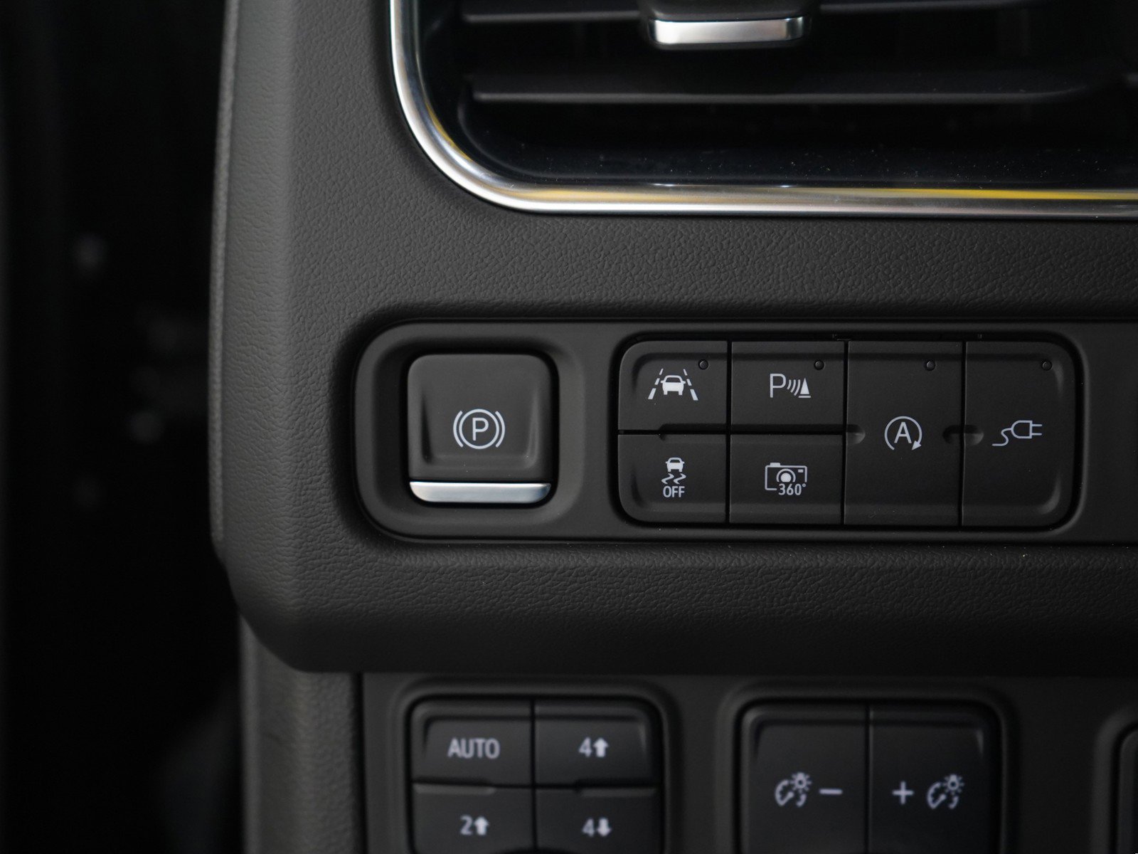 Used 2022 GMC Yukon XL SLT image 29