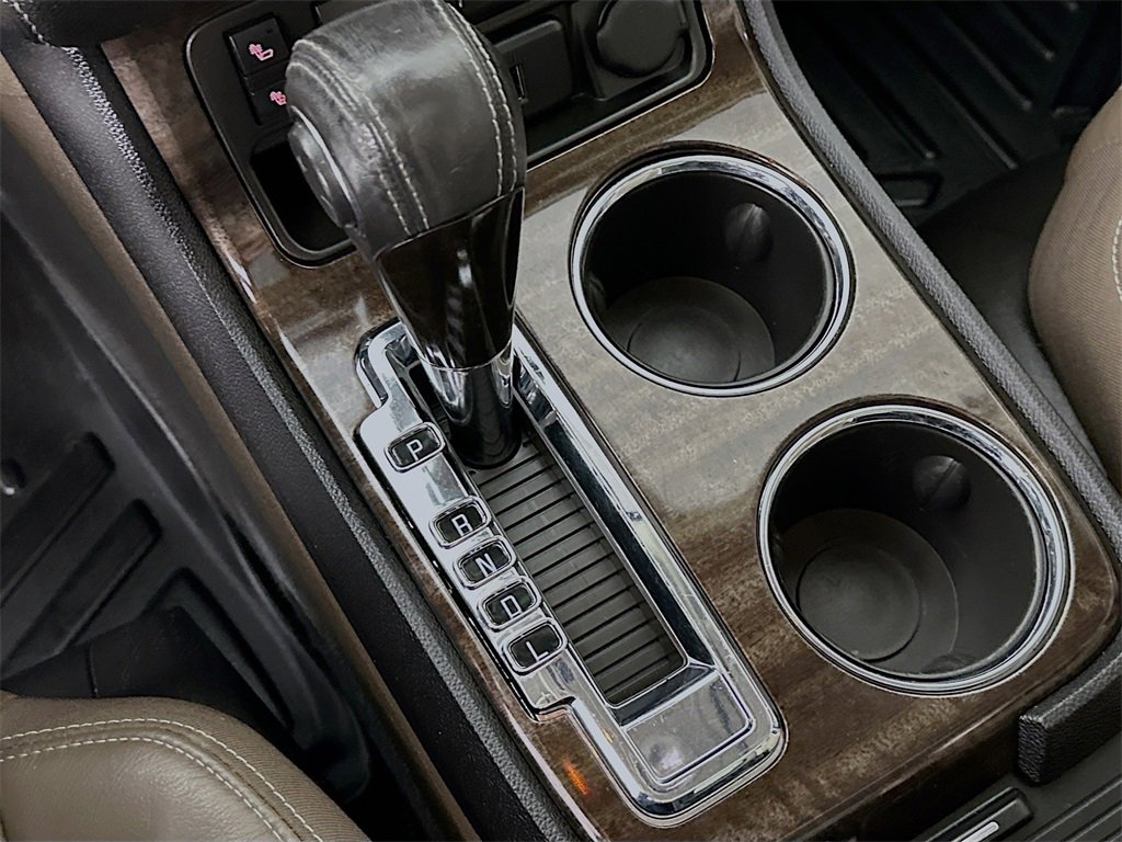 Used 2017 GMC Acadia Limited SLT image 22