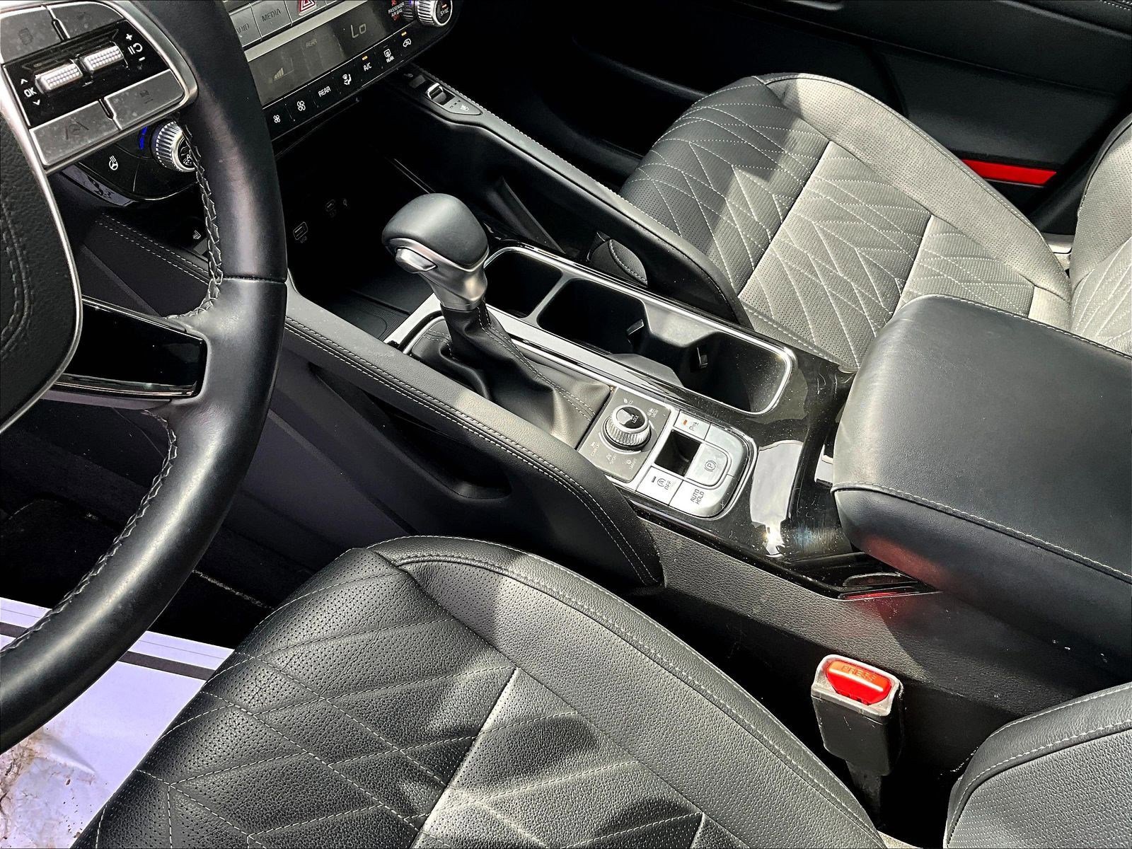 Used 2024 Kia Telluride EX X-Line AWD/4WD image 18