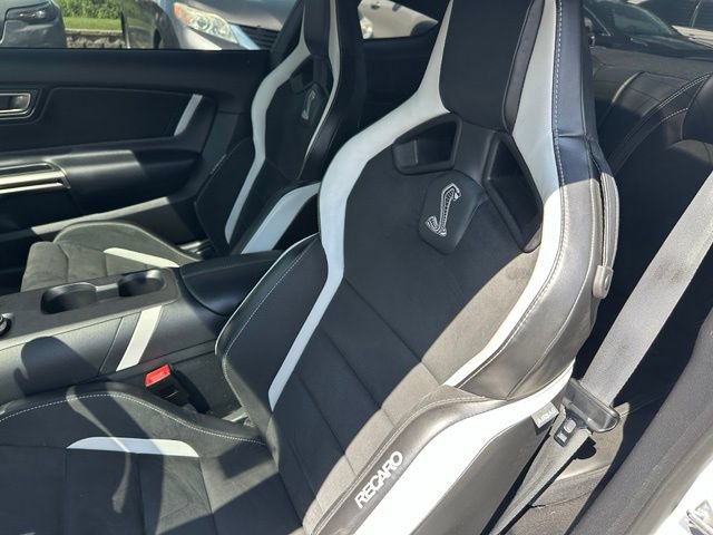Certified 2021 Ford Mustang Shelby GT500 w/ Technology Package RWD image 15