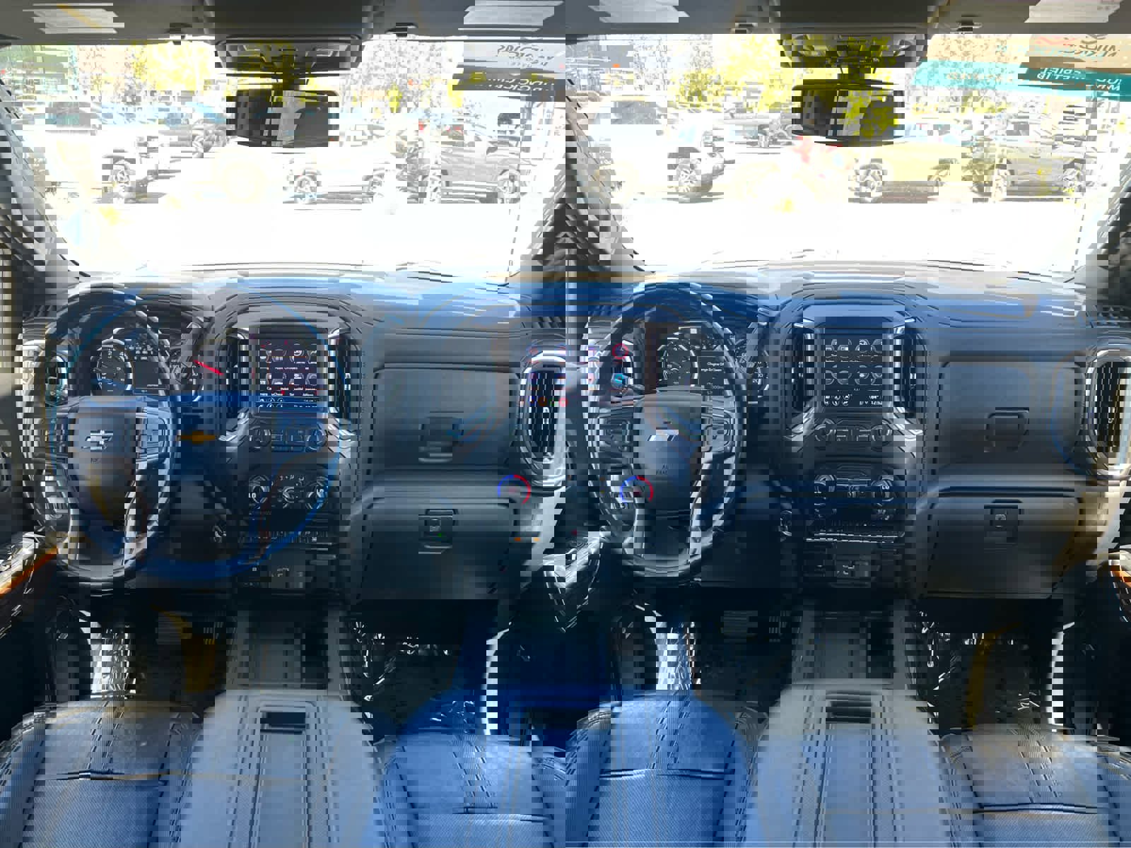 Used 2022 Chevrolet Silverado 1500 High Country AWD/4WD image 25