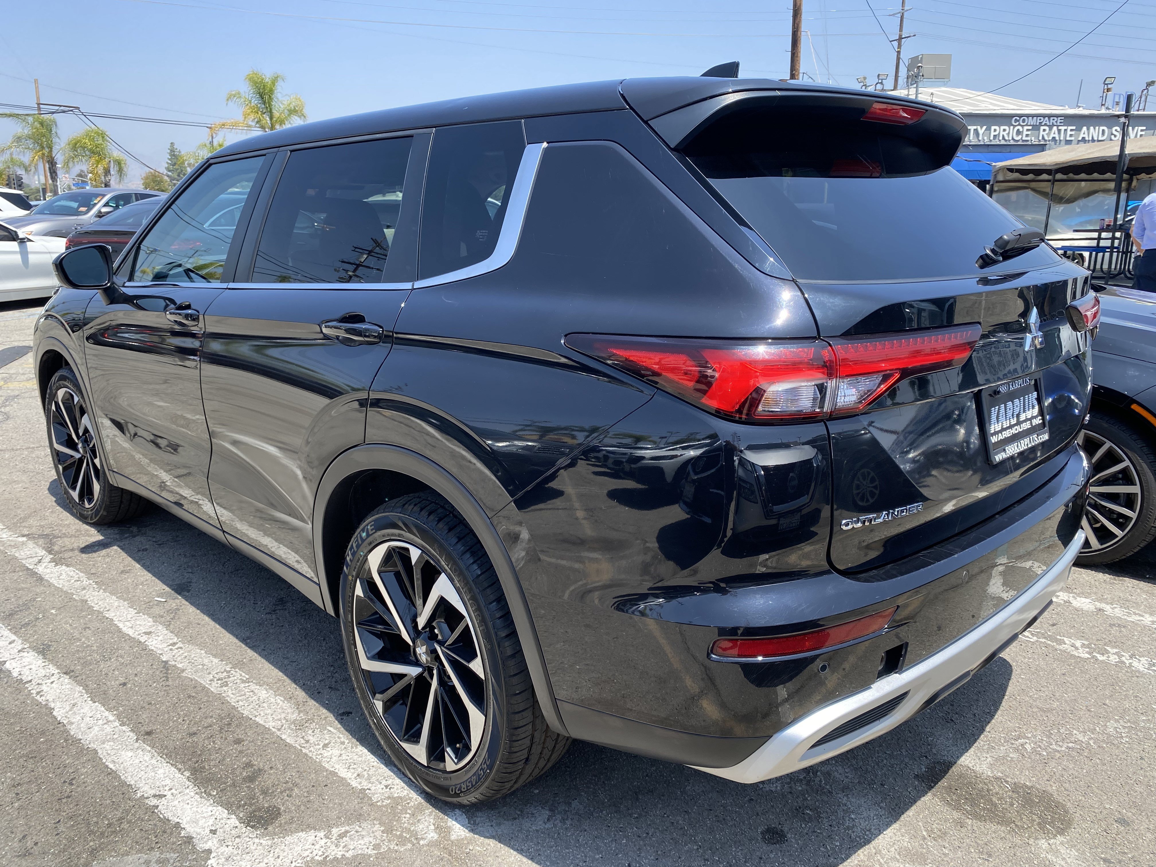 Used 2024 Mitsubishi Outlander SE AWD/4WD image 8