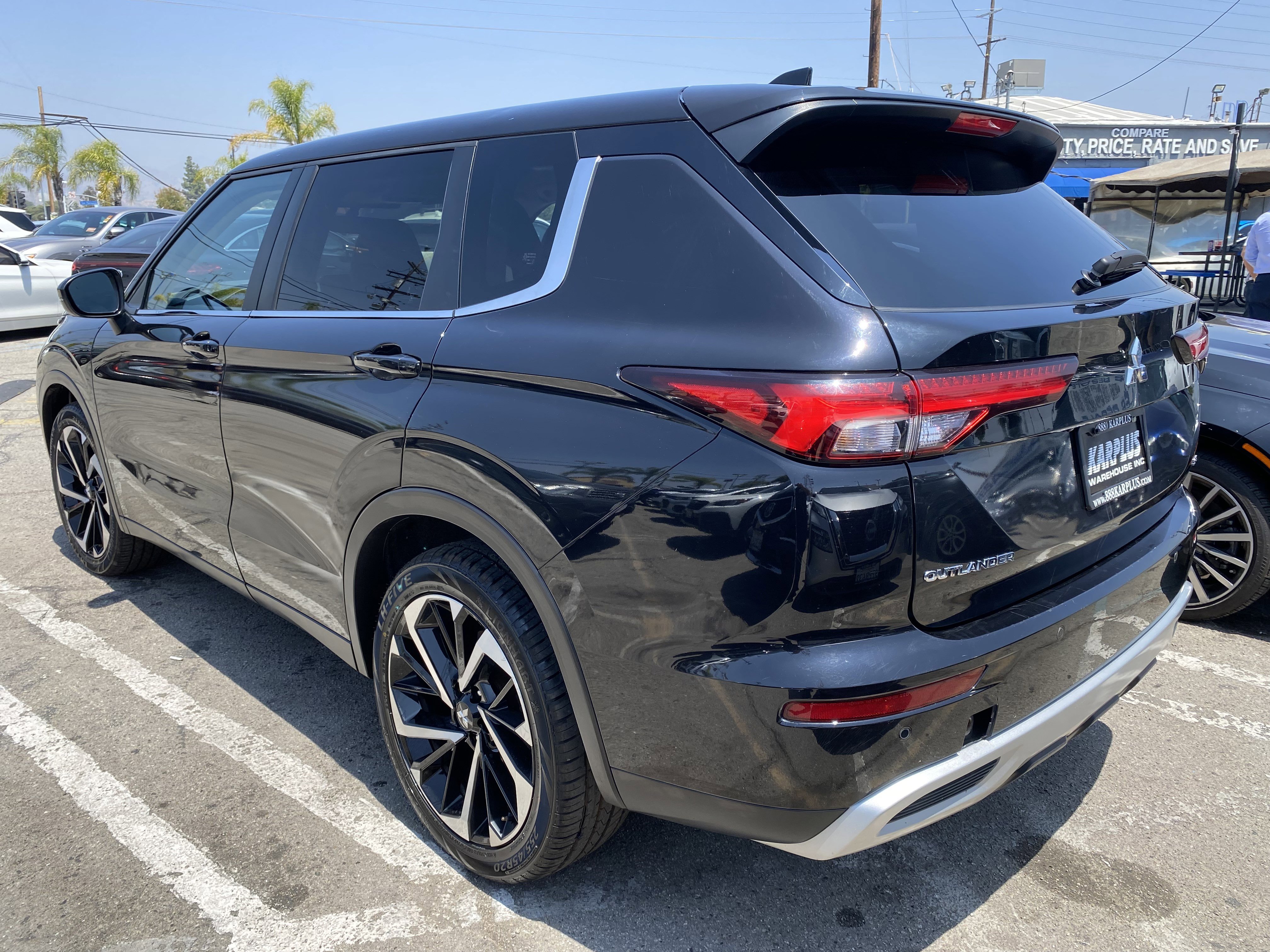 Used 2024 Mitsubishi Outlander SE AWD/4WD image 8