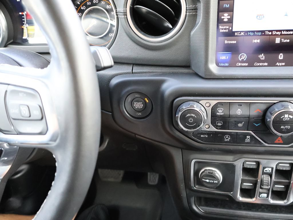 Used 2023 Jeep Wrangler Unlimited Sahara w/ LED Lighting Group AWD/4WD image 28