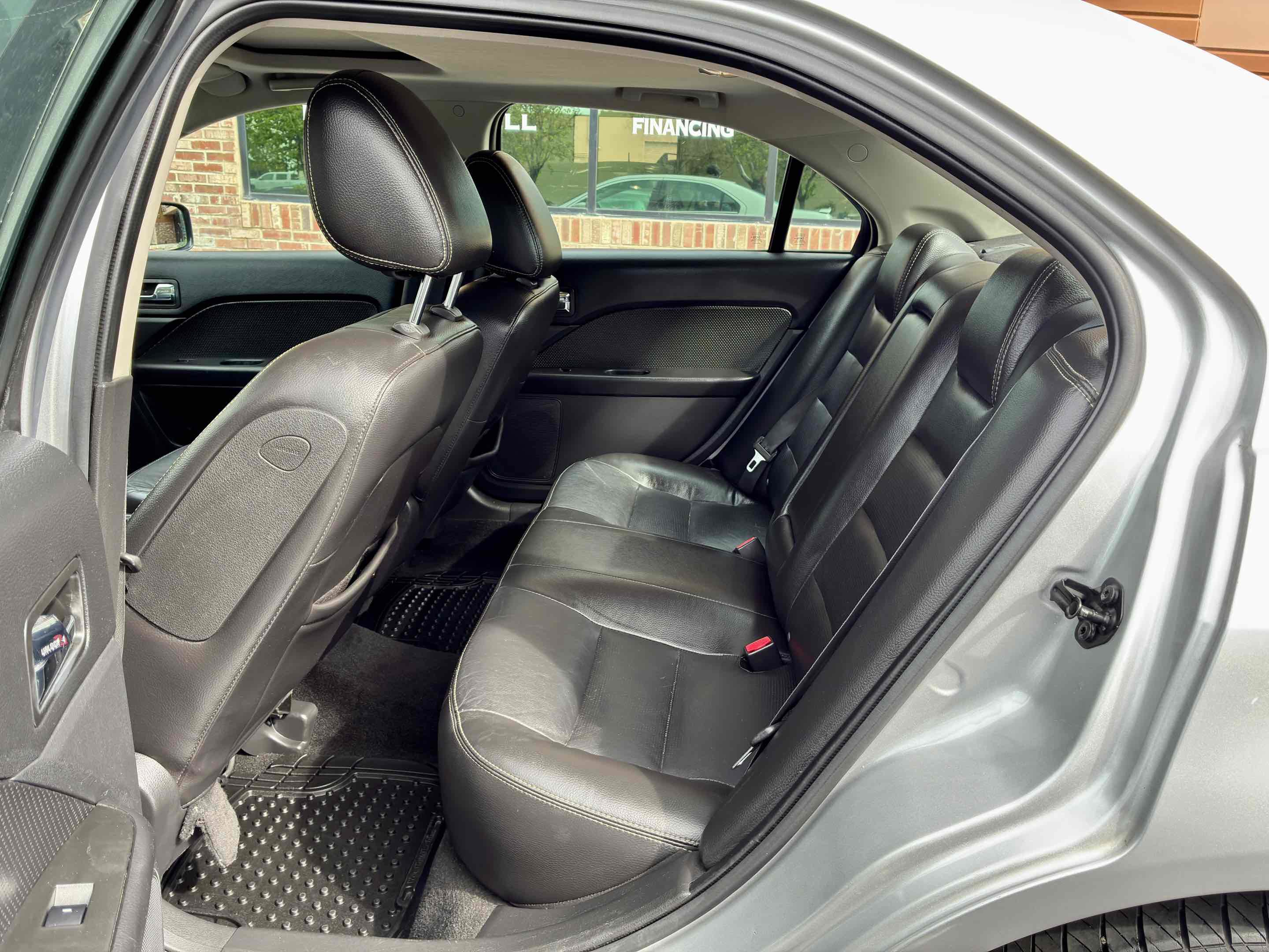 Used 2009 Ford Fusion SEL FWD image 34