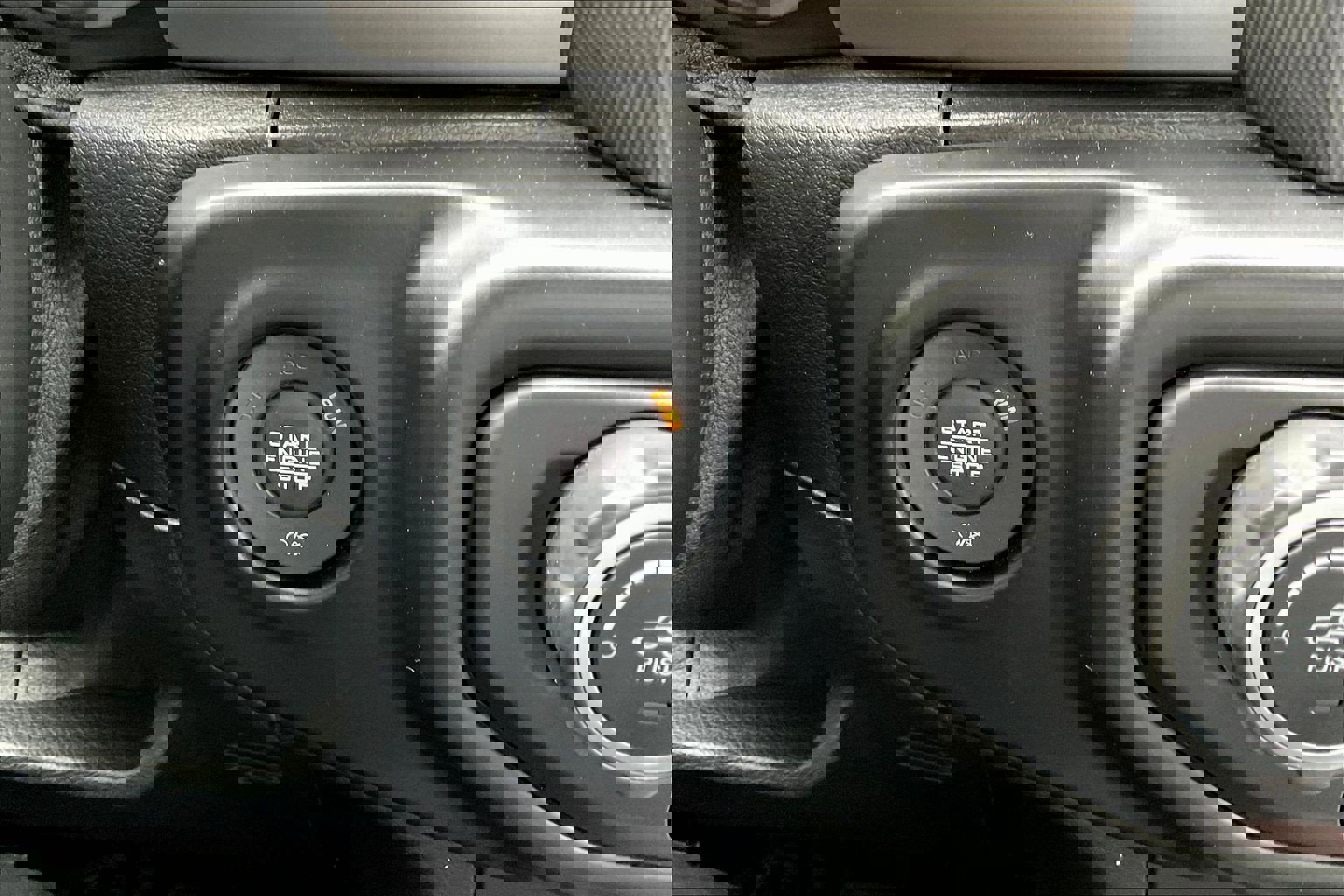 Used 2020 Jeep Wrangler Unlimited Sport image 16