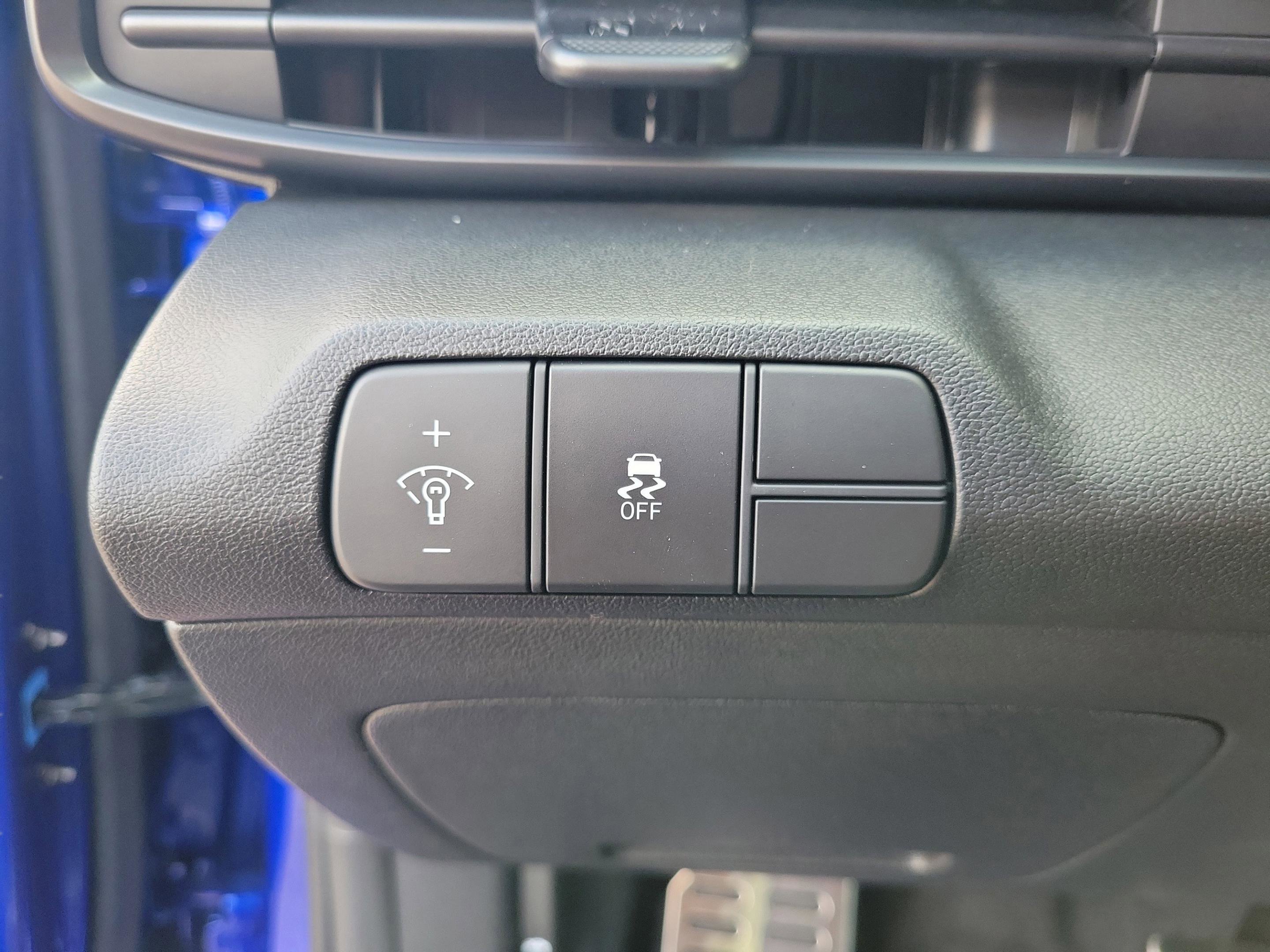 New 2026 Hyundai Elantra SEL Sport image 14