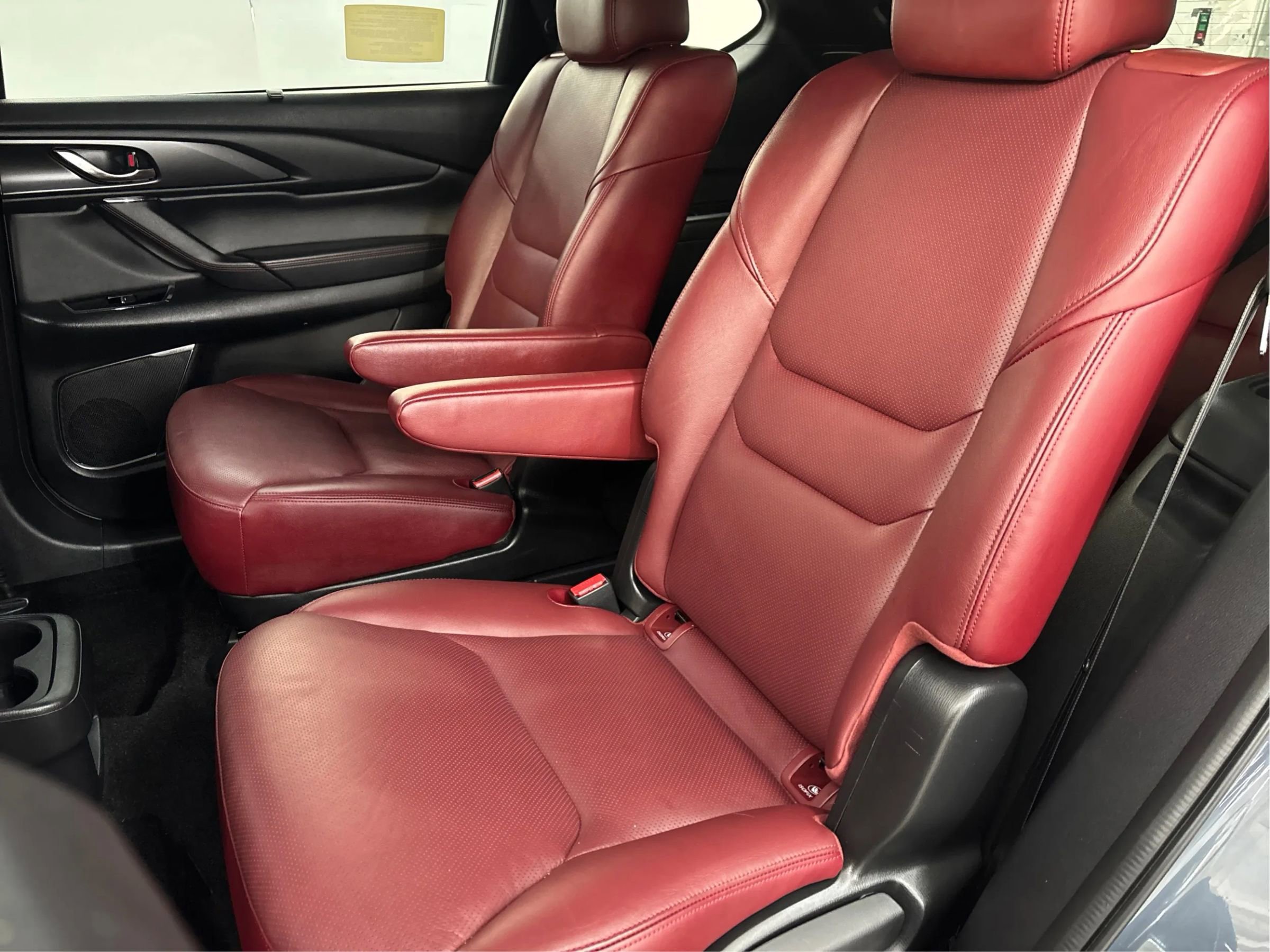 Used 2023 MAZDA CX-9 Carbon Edition image 14