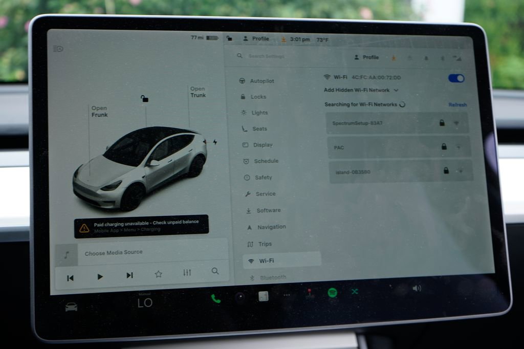 Used 2020 Tesla Model Y Long Range image 34