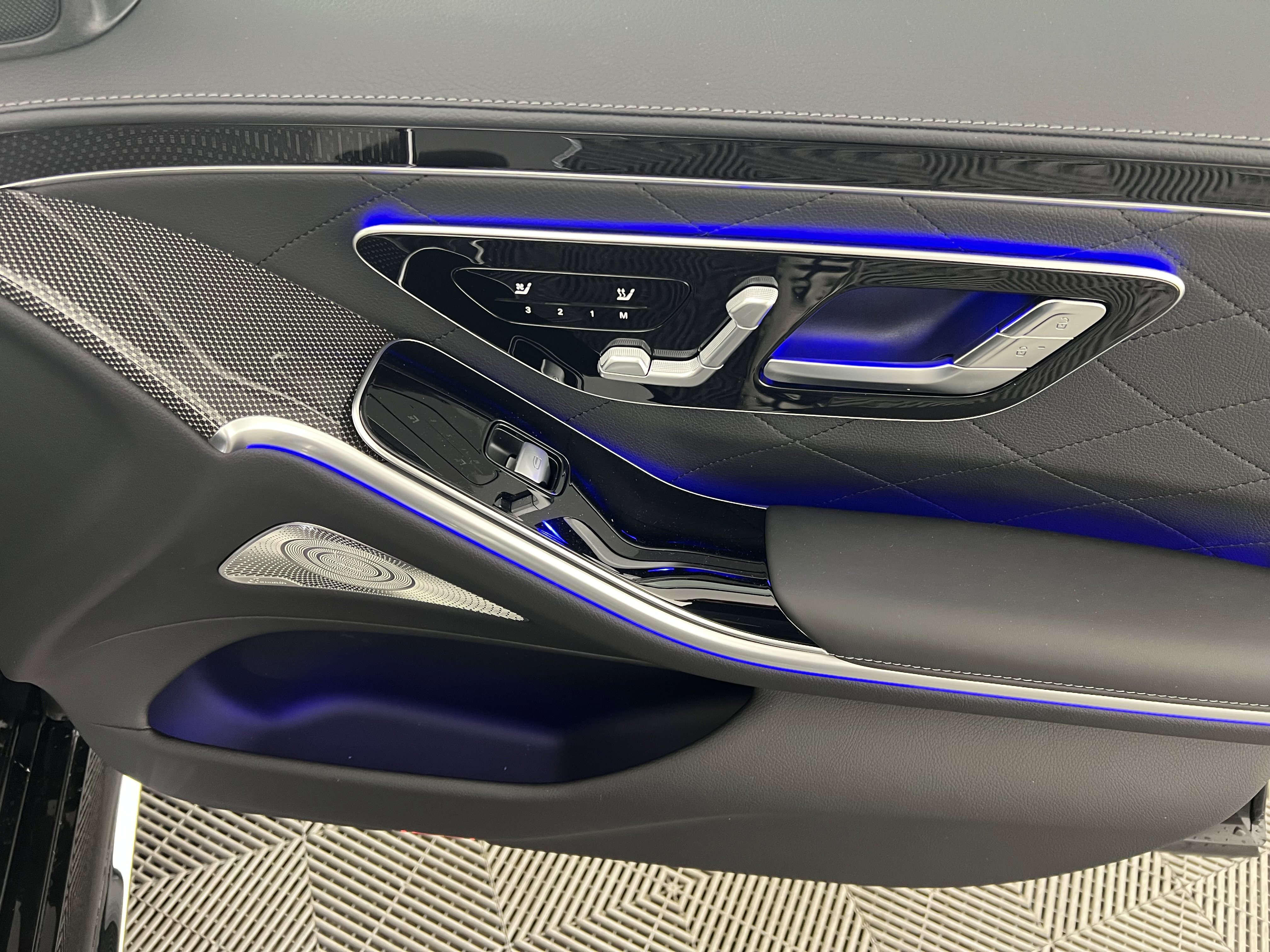 New 2026 Mercedes-Benz S 580 4MATIC Sedan image 26