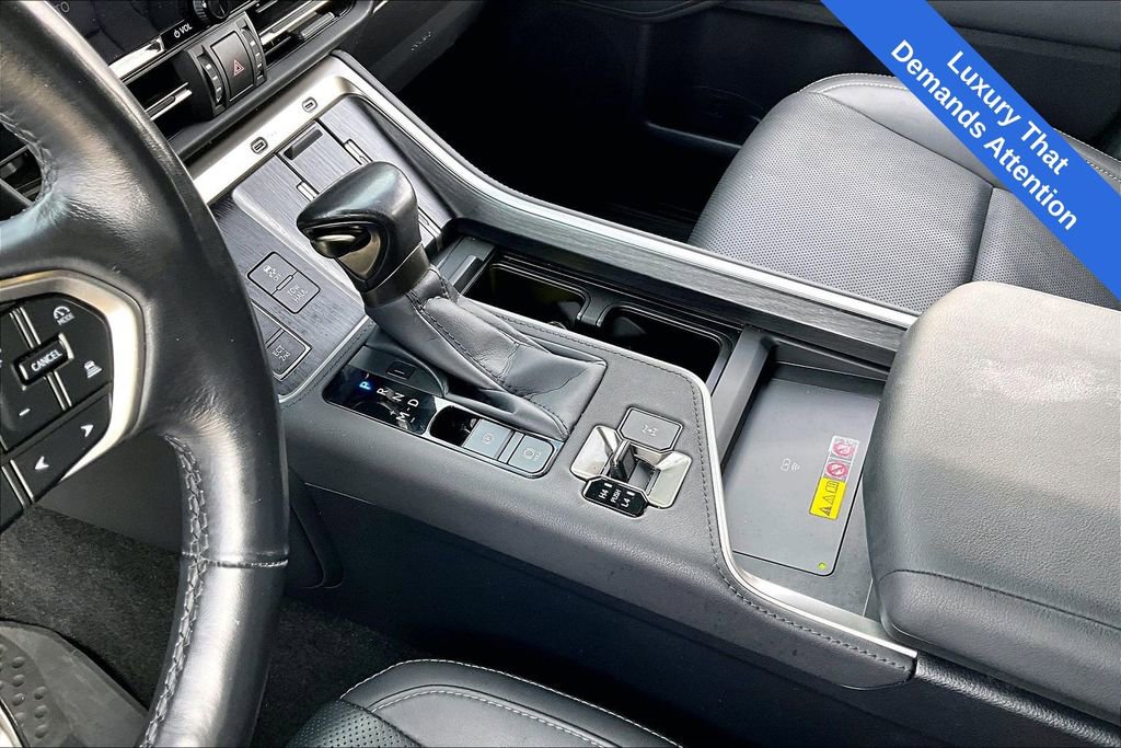 Used 2024 Lexus GX 550 image 18