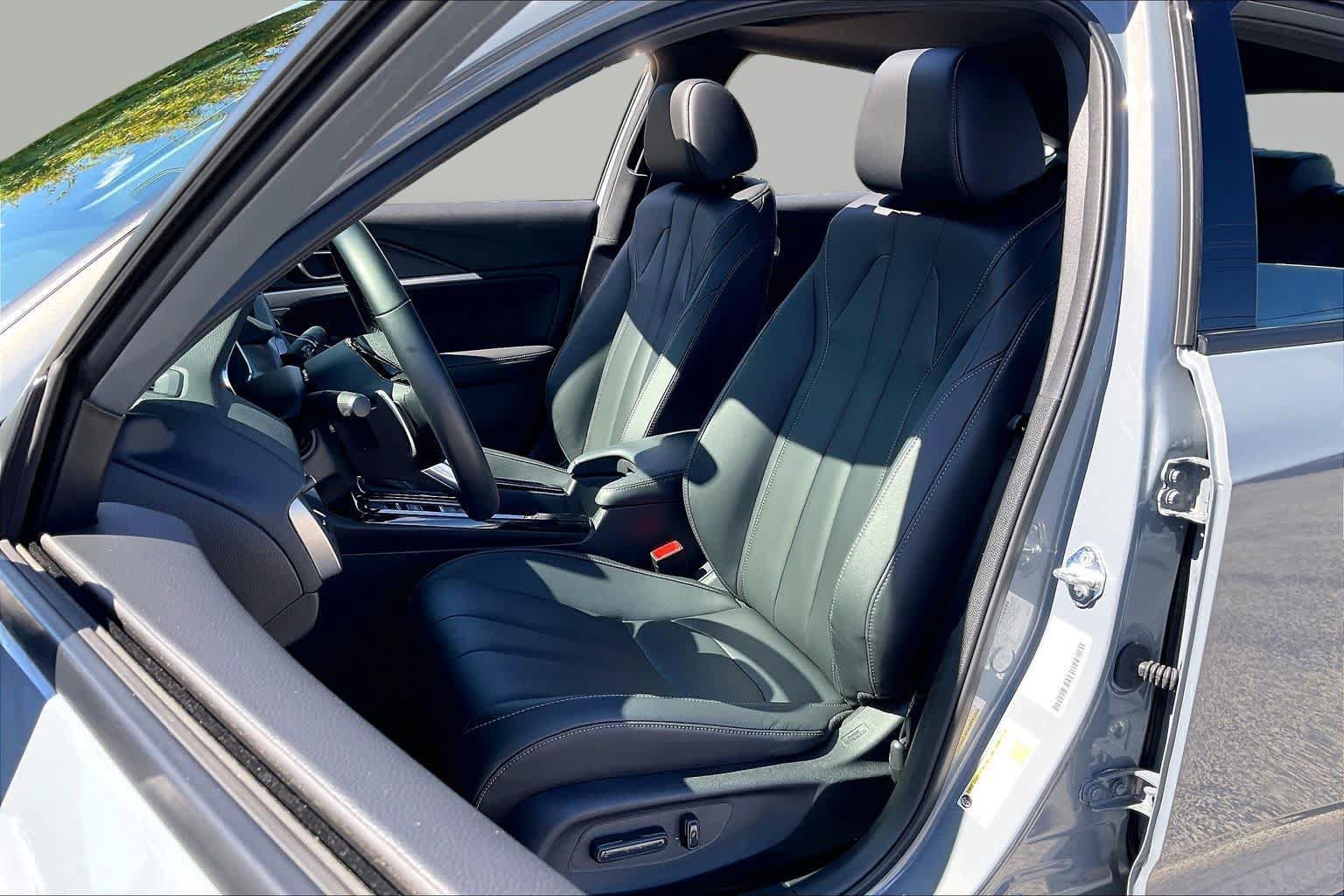Certified 2026 Acura Integra A-Spec FWD image 8