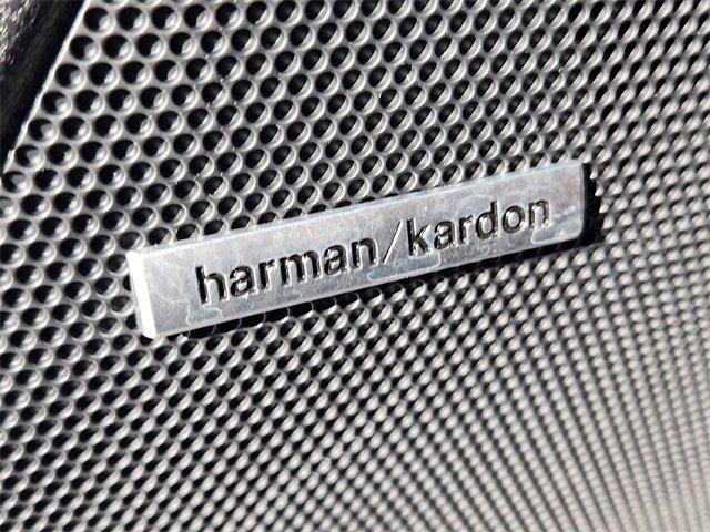 Certified 2025 Subaru Crosstrek 2.5i Limited w/ Crosstrek Mirror Package image 24