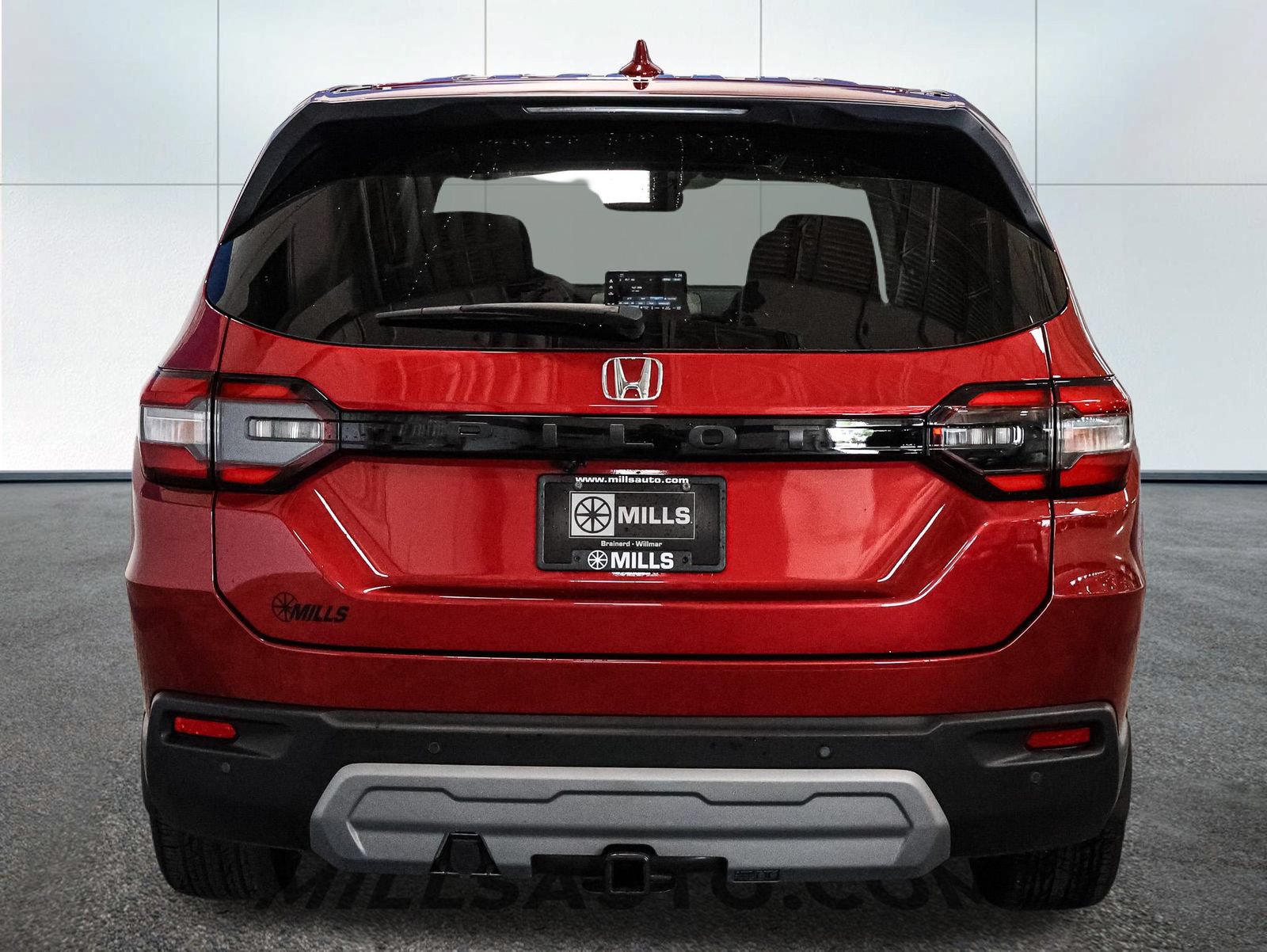 Used 2025 Honda Pilot EX-L image 6
