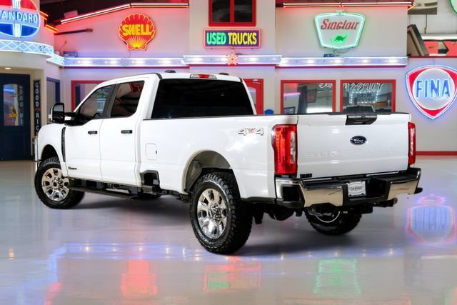 Used 2024 Ford F250 XL w/ XL Off-Road Package AWD/4WD image 4