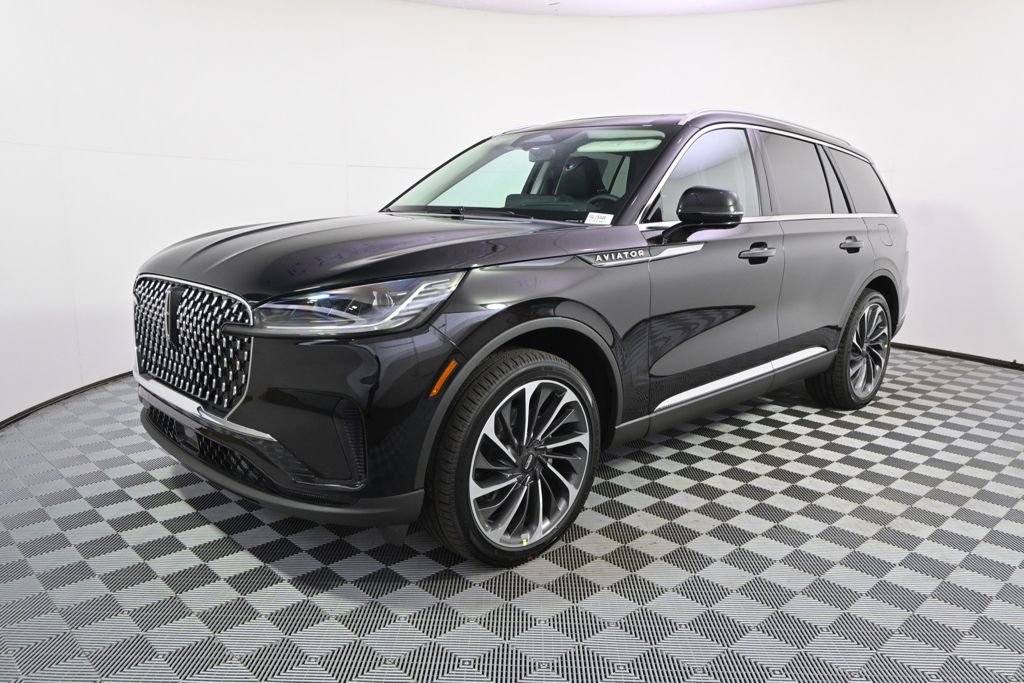 New 2026 Lincoln Aviator Reserve AWD/4WD image 2