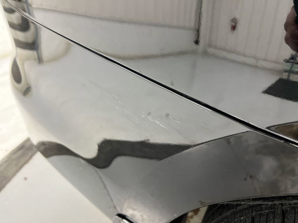 Used 2015 INFINITI QX60 AWD w/ Deluxe Touring Package image 34