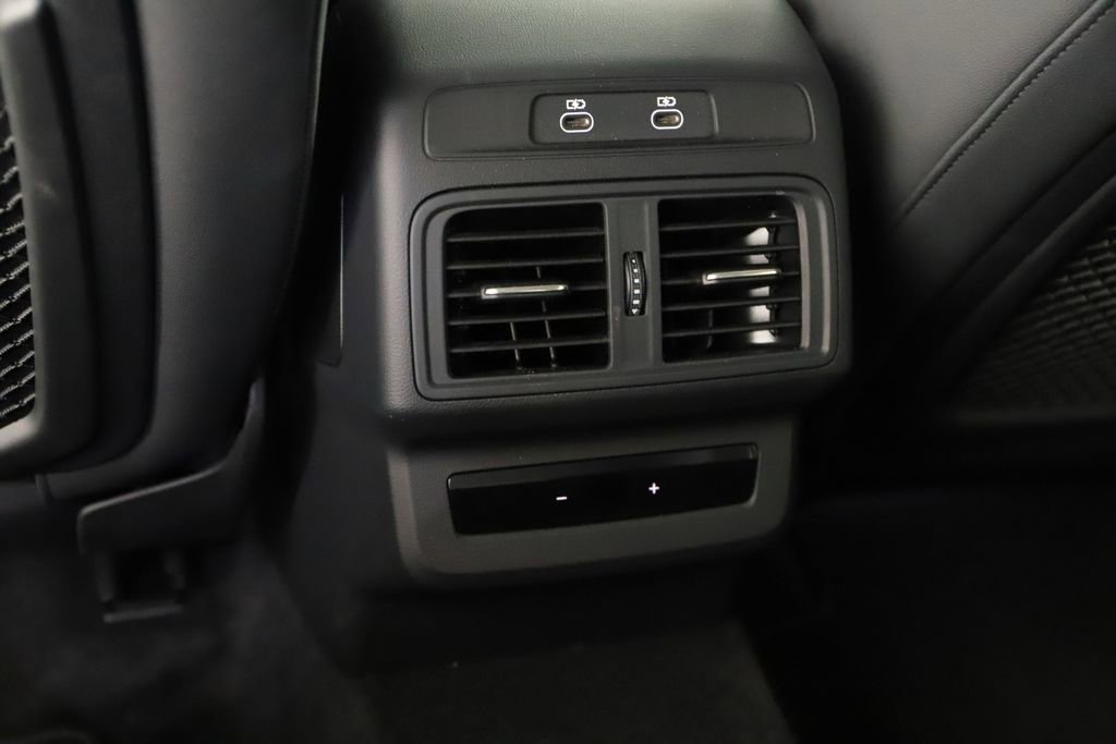 Certified 2025 Audi Q5 Premium Plus w/ Premium Plus AWD/4WD image 22