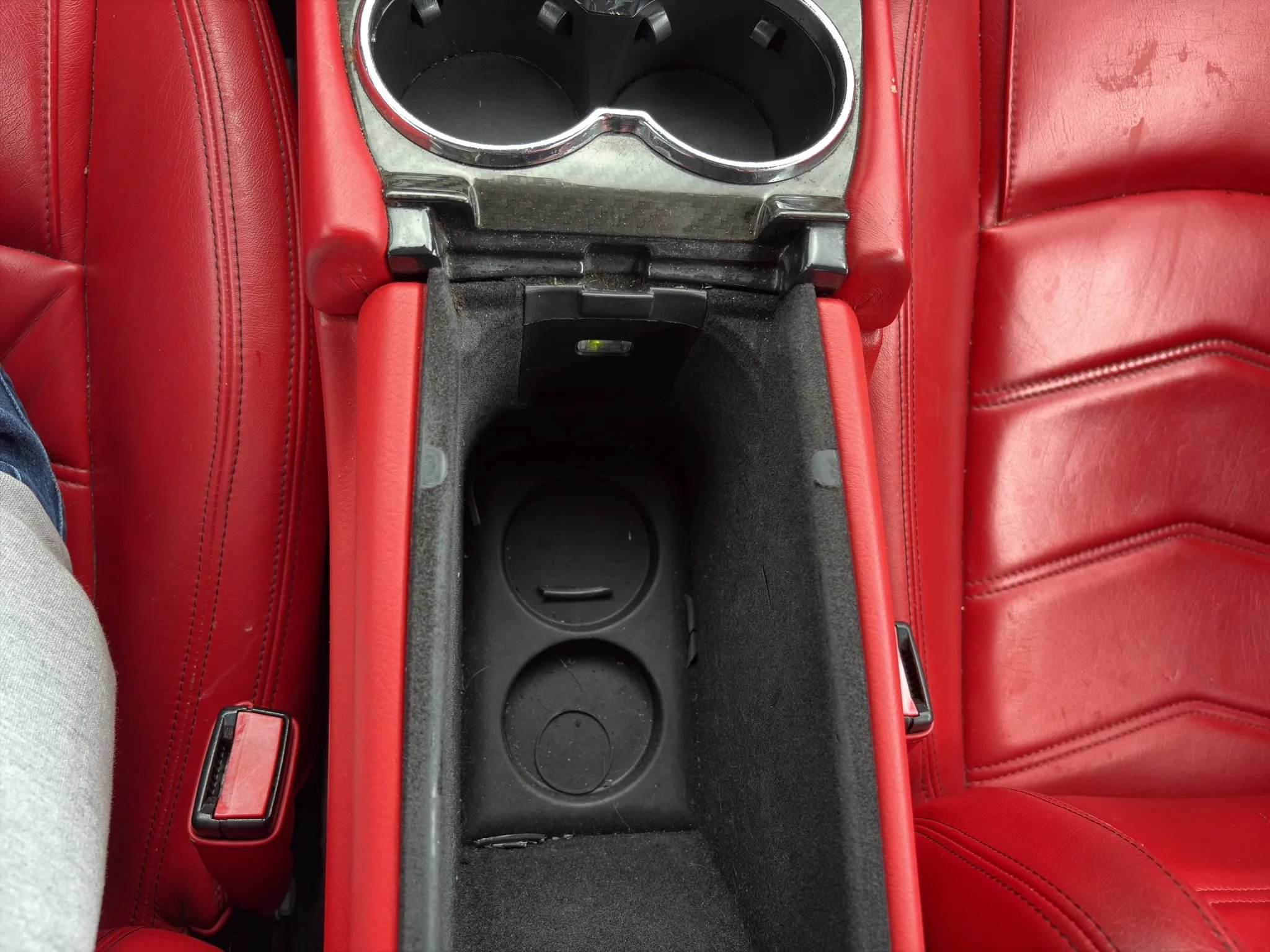 Used 2013 Maserati GranTurismo Sport RWD image 17