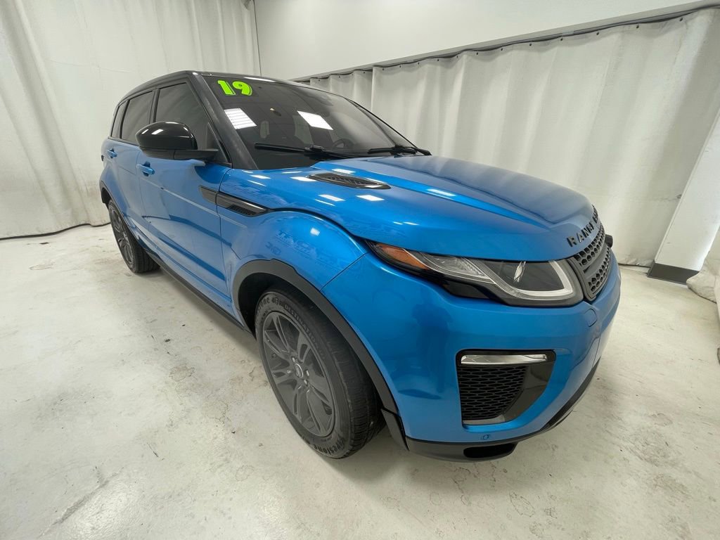 Used 2019 Land Rover Range Rover Evoque Landmark Edition AWD/4WD image 3
