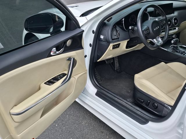 Certified 2023 Kia Stinger GT-Line w/ Sun & Sound Package RWD image 23