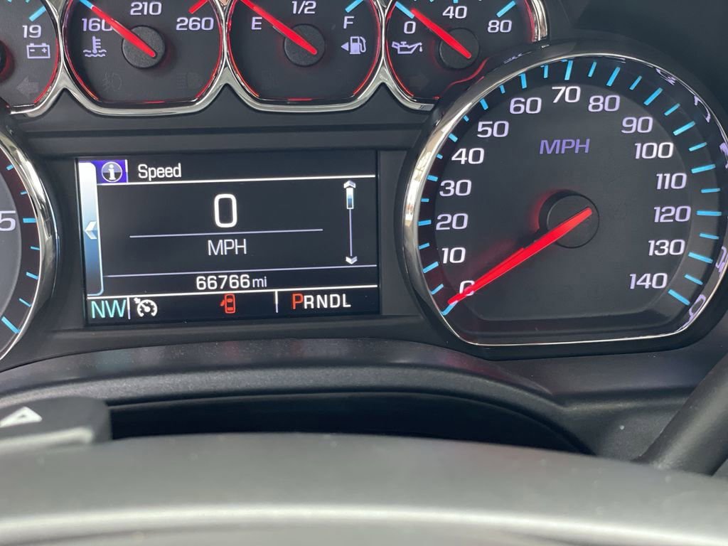 Used 2019 Chevrolet Silverado 1500 LT w/ All Star Edition AWD/4WD image 12