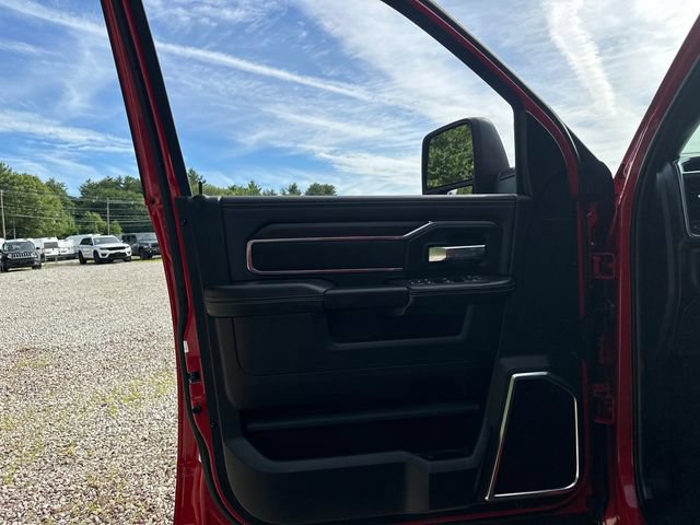 Used 2026 RAM 2500 Laramie AWD/4WD image 27