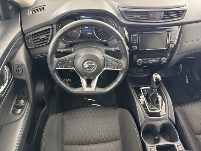 Used 2019 Nissan Rogue SV image 29