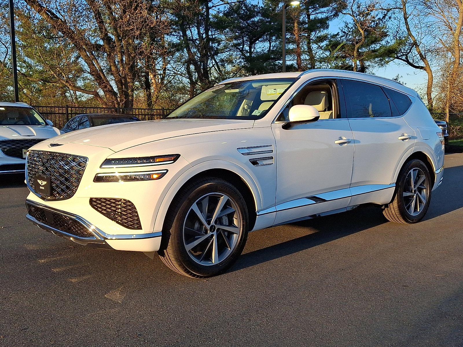 Certified 2025 Genesis GV80 2.5T Select image 1
