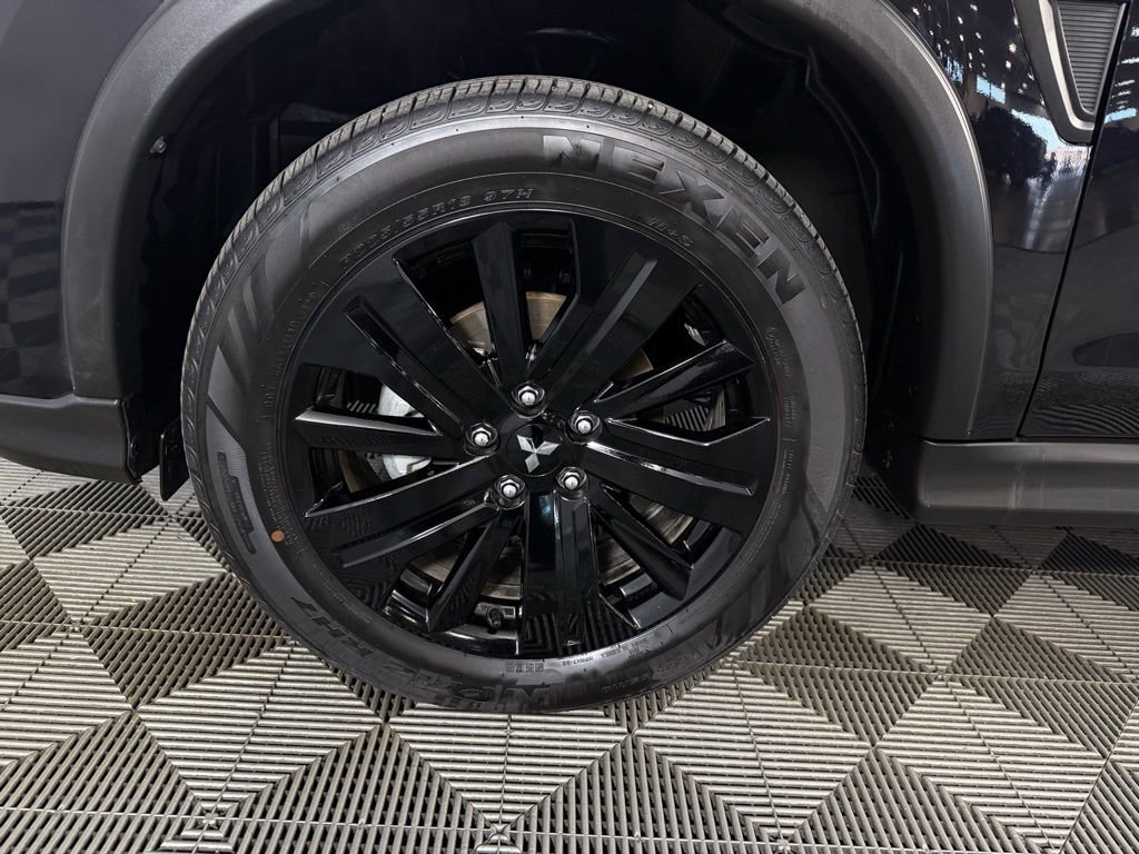 Used 2025 Mitsubishi Outlander Sport LE image 11
