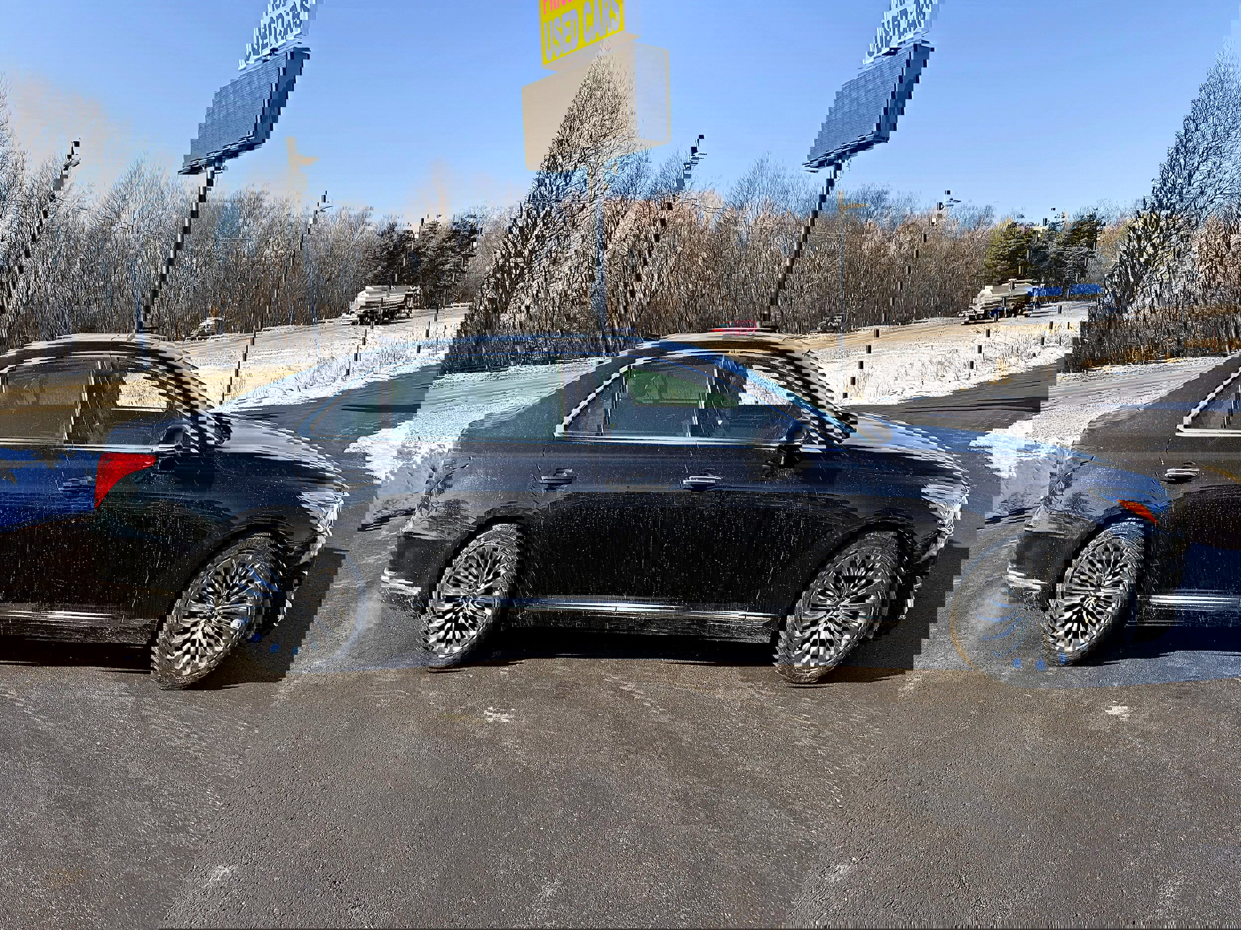 Used 2018 Genesis G90 5.0 Ultimate image 10