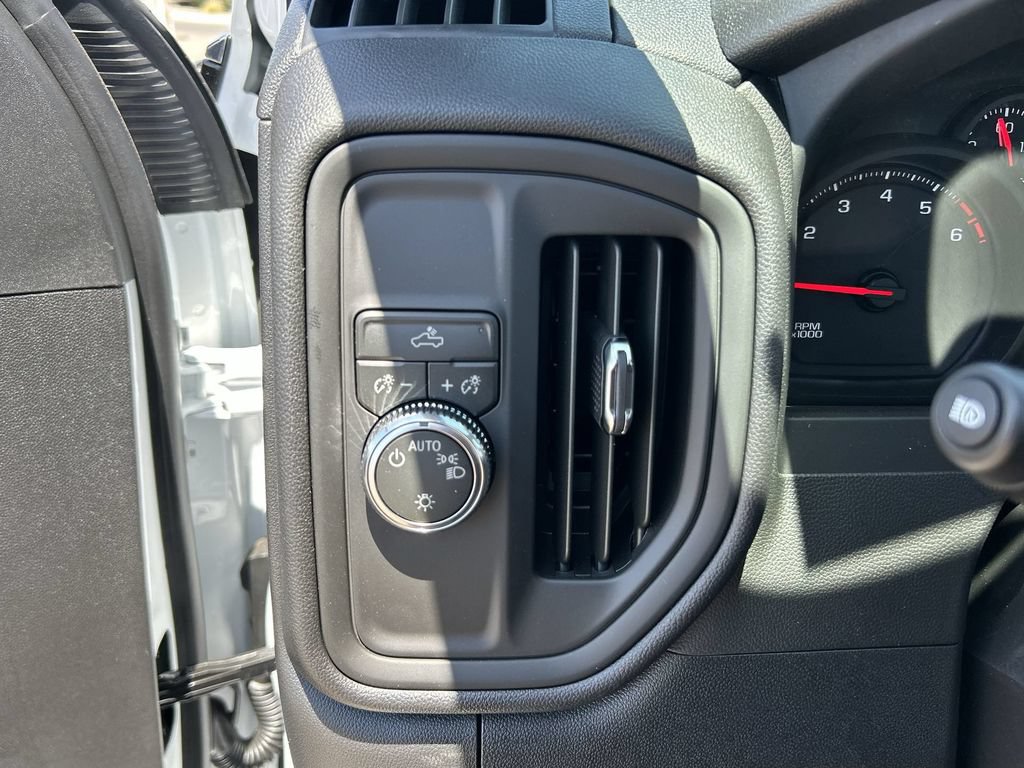New 2026 GMC Sierra 2500 Pro RWD image 18