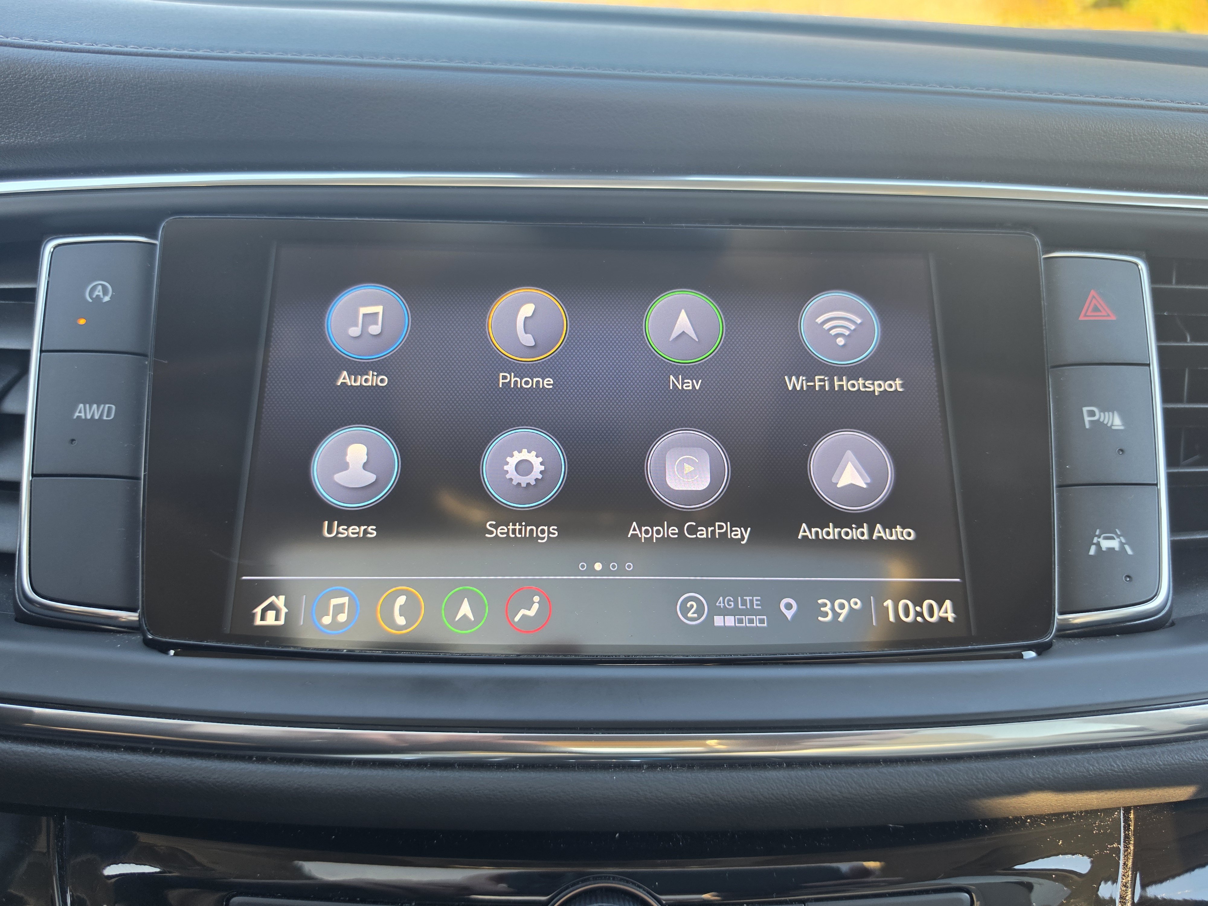 Used 2024 Buick Enclave Avenir AWD/4WD image 28
