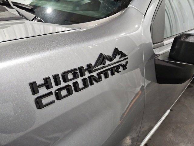 Certified 2024 Chevrolet Silverado 3500 High Country w/ High Country Premium Package image 11