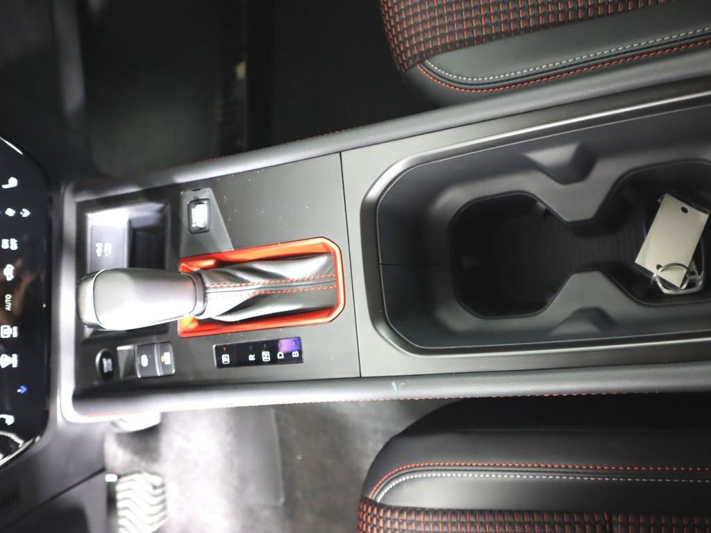 New 2026 Nissan Kicks SR w/ Cold Weather Package image 11