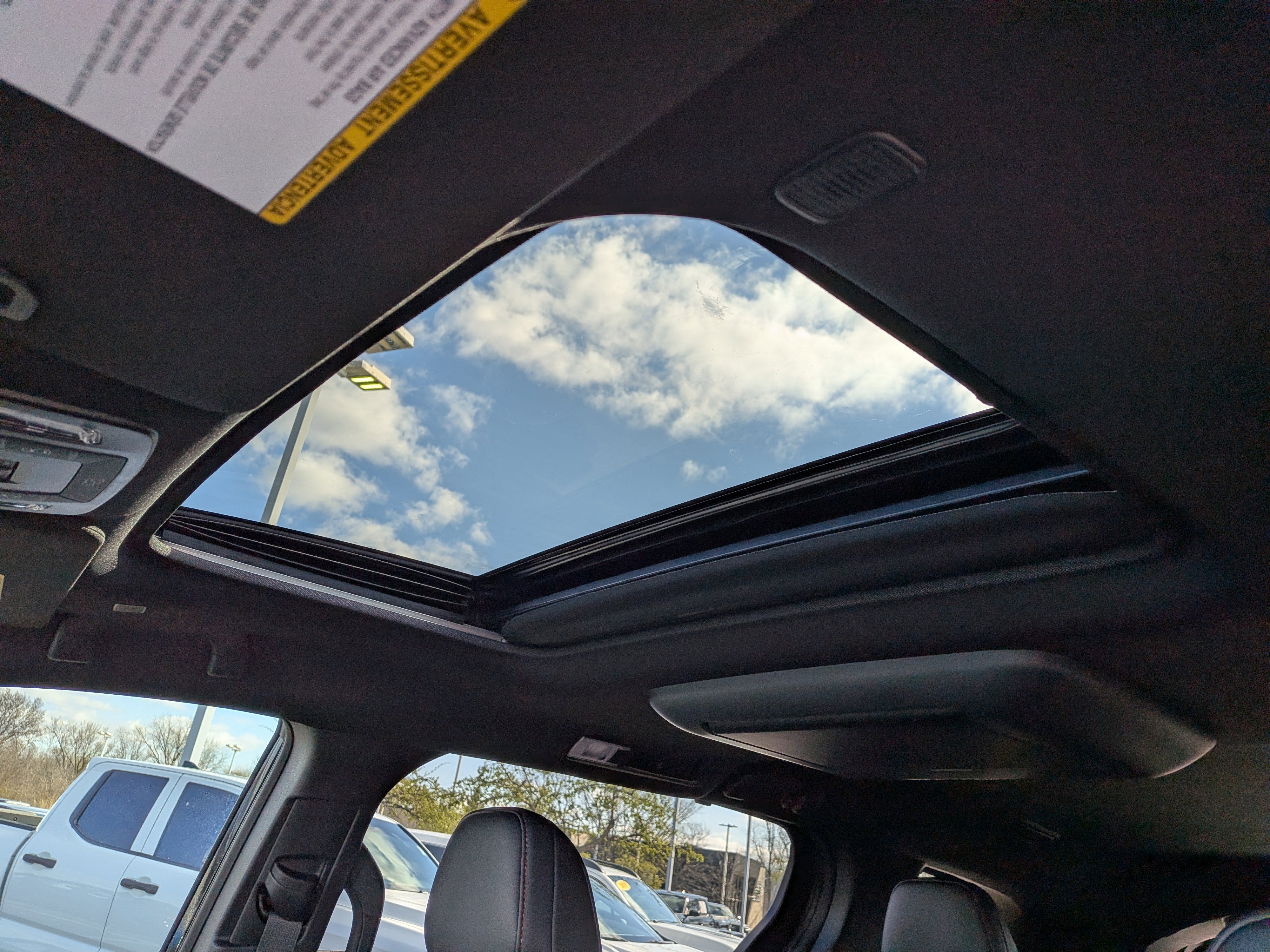 Used 2025 Toyota Sienna XSE w/ XSE Premium Package AWD/4WD image 37
