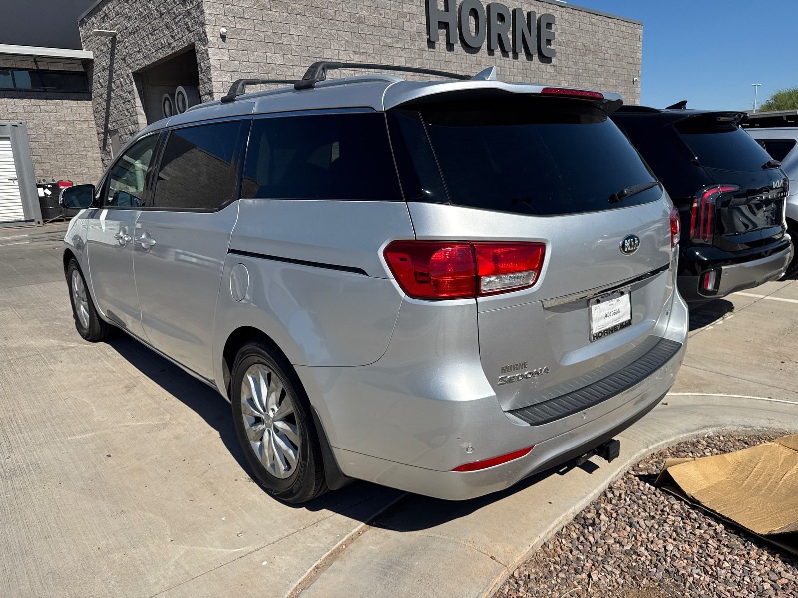 Used 2015 Kia Sedona EX FWD image 3