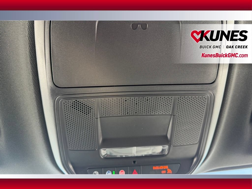 New 2026 GMC Acadia AT4 w/ Luxury Package AWD/4WD image 29