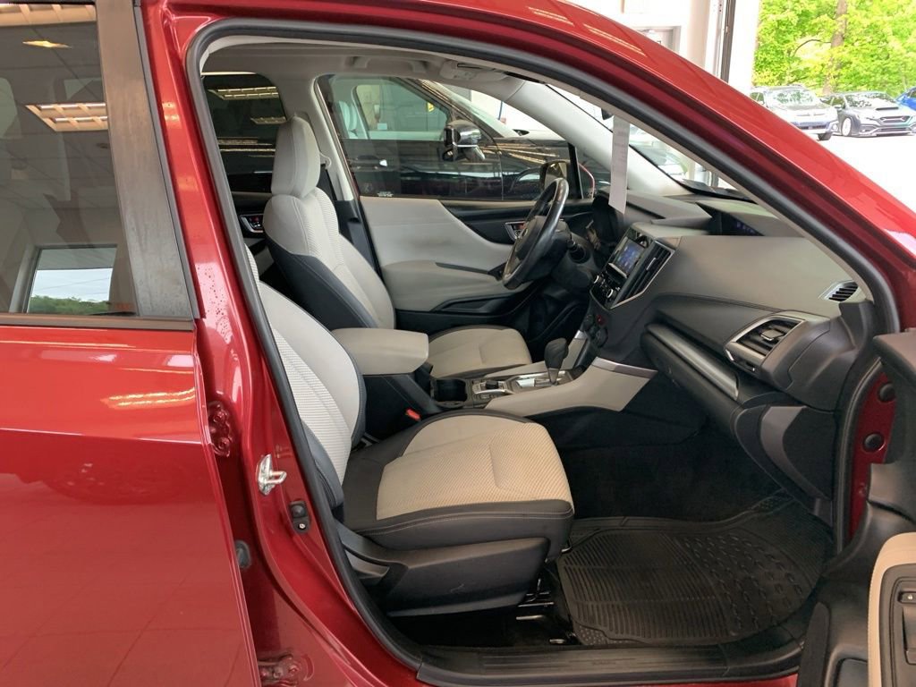 Used 2021 Subaru Forester Premium AWD/4WD image 19