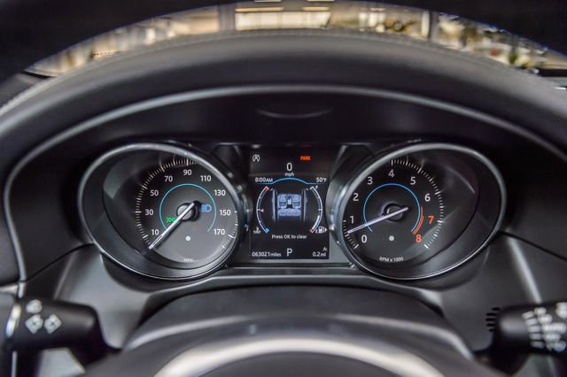 Used 2018 Jaguar XF S image 17