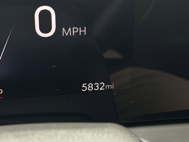 Certified 2025 Buick Envista Preferred w/ Advanced Safety Package image 12