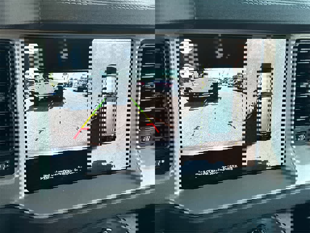 New 2025 Ford Bronco Outer Banks image 28